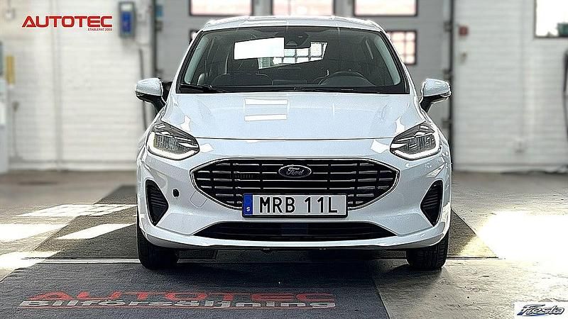 Begagnad Ford Fiesta 95 HK (69 kW) 2022 Vit Halvkombi
