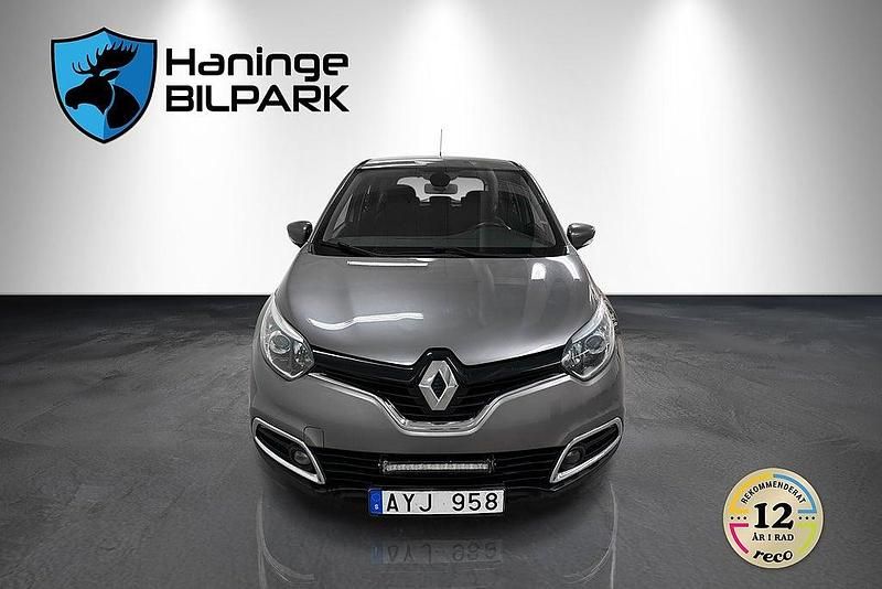 Begagnad Renault Captur 120 HK (88 kW) 2013 Grå SUV