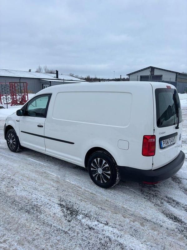 Begagnad VW Caddy Maxi 83 kW (113 HK) 2020 Vit Minibuss