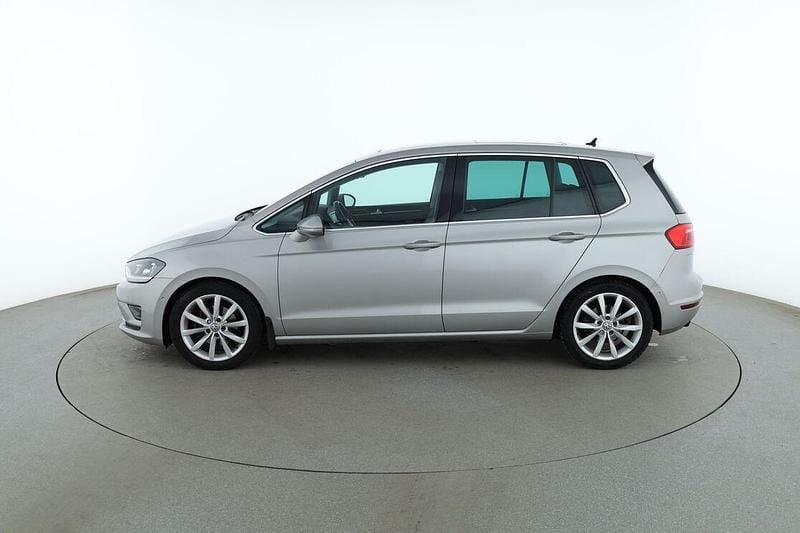 Begagnad VW Golf Sportsvan Highline 150 HK (110 kW) 2015 Silver Minibuss