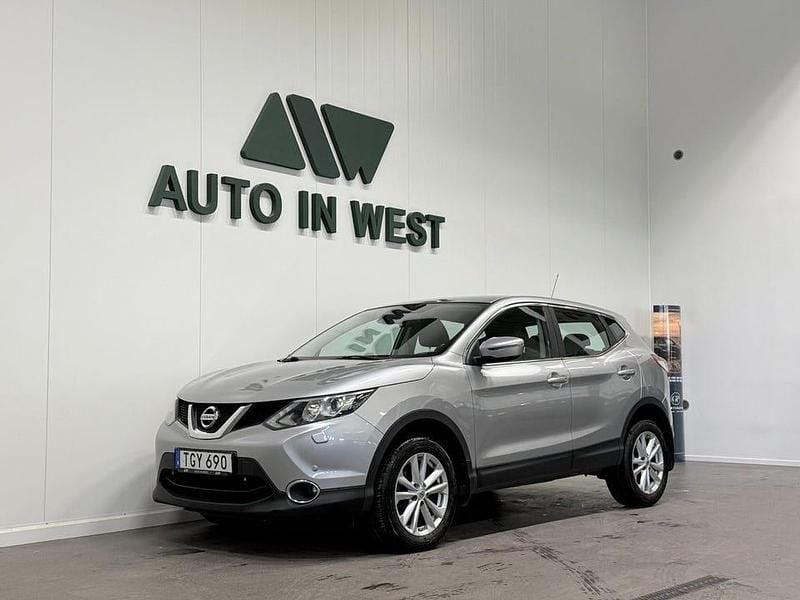 Begagnad Nissan Qashqai 110 HK (80 kW) 2015 Silver SUV