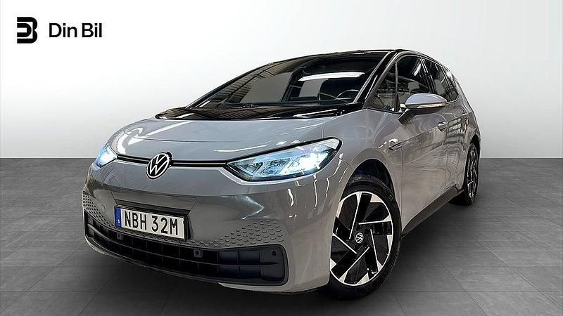 Moonstone grey black Begagnad 2022 VW ID.3 Pro Performance Halvkombi | 269 900 kr (Marknadspris) - Bild 1/4