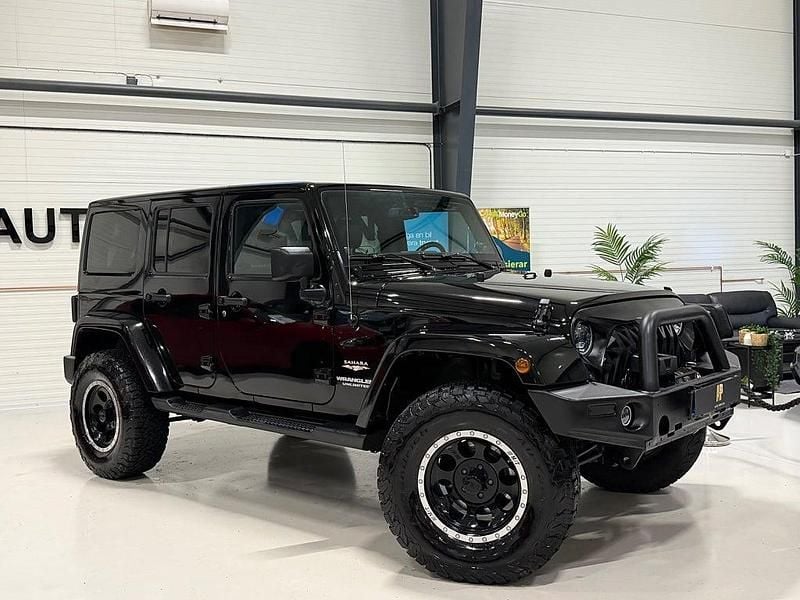 Begagnad Jeep Wrangler Rubicon 200 HK (147 kW) 2013 Svart SUV