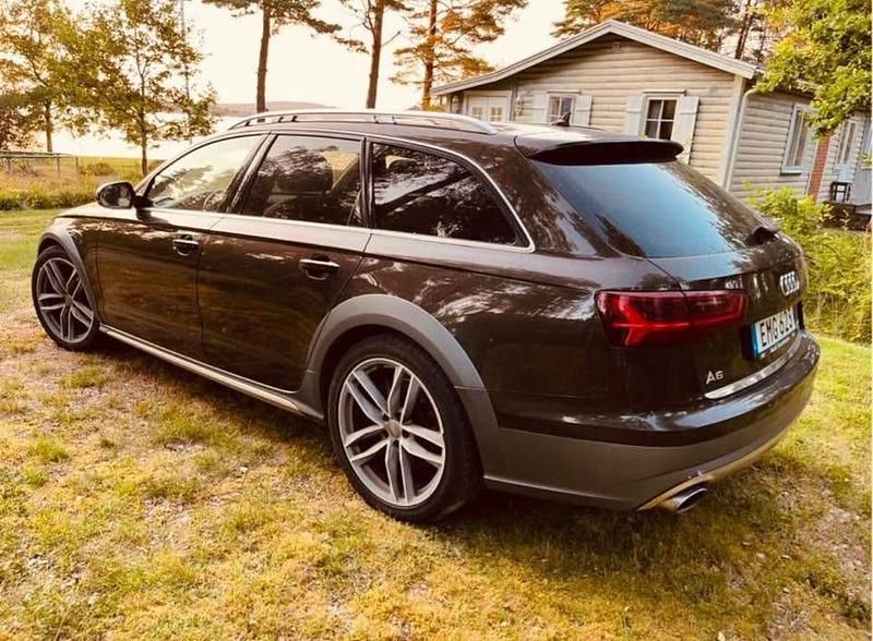 Begagnad Audi A6 Allroad 218 HK (160 kW) 2015 Kombi