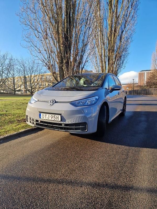 Begagnad 2021 VW ID.3 Pro Performance Halvkombi | 199 999 kr (Bra pris) - Bild 1/4