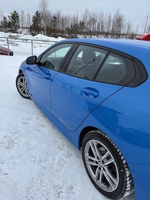 Begagnad BMW 118 136 HK (100 kW) 2024 Halvkombi