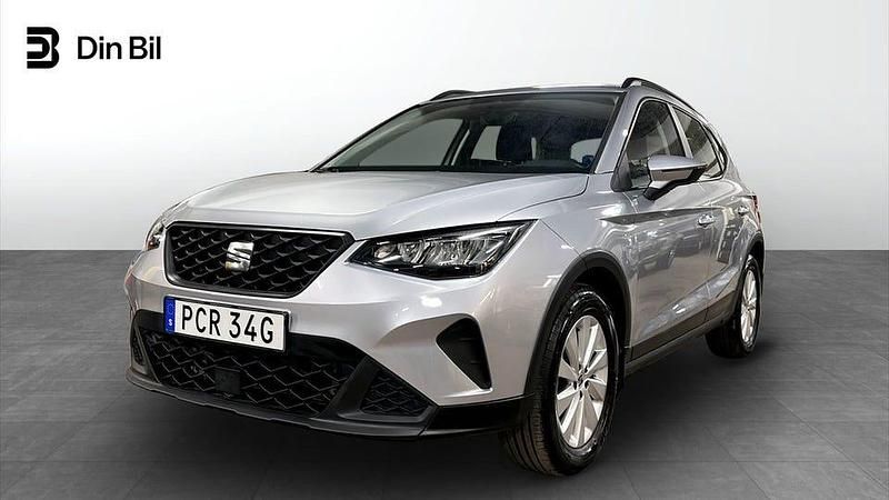 Silver Begagnad 2024 Seat Arona Style SUV | 199 900 kr (Marknadspris) - Bild 1/4