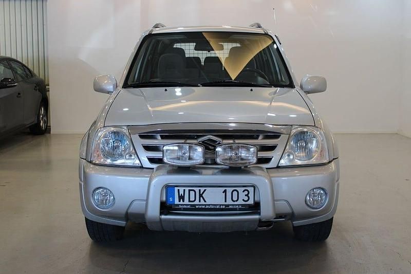 Begagnad Suzuki Grand Vitara 184 HK (135 kW) 2005 Silver SUV