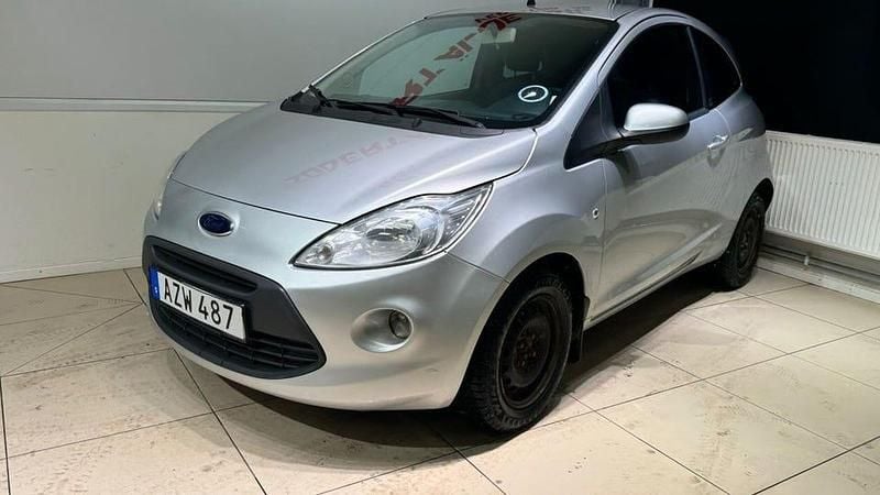 Begagnad Ford Ka 70 HK (51 kW) 2012 Grå Halvkombi