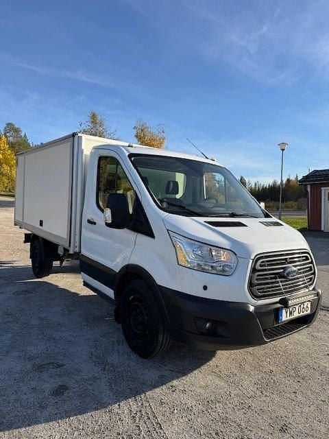 Vit Begagnad 2018 Ford Transit Van | 202 500 kr (Marknadspris) - Bild 1/4