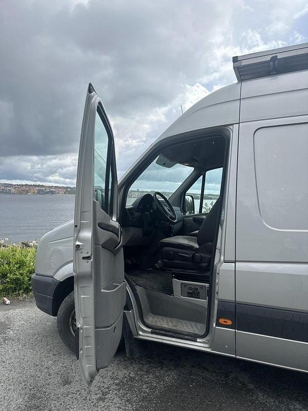 Silver Begagnad 2013 VW Crafter Van | 195 000 kr (Dyr) - Bild 1/4