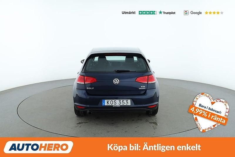 Begagnad VW Golf VII 112 HK (82 kW) 2014 Mörkblå Halvkombi
