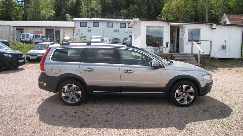 Begagnad Volvo XC70 Standard 221 HK (162 kW) 2015 Ljusbrun SUV