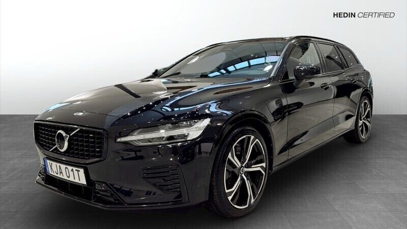 Svart (black) Begagnad 2022 Volvo V60 Ultimate Kombi | 439 900 kr (Bra pris) - Bild 1/4