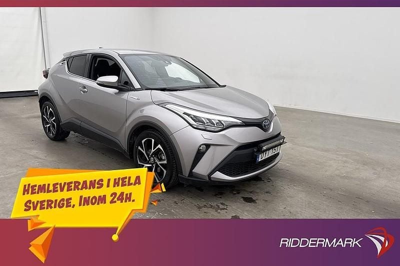Mörkgrå Begagnad 2019 Toyota C-HR Edition SUV | 249 700 kr (Marknadspris) - Bild 1/3