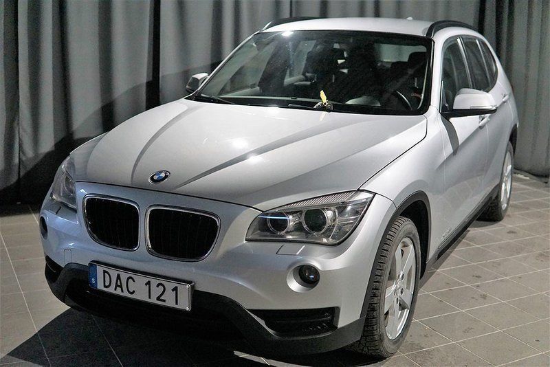 Begagnad BMW X1 143 HK (105 kW) 2014 Silver SUV