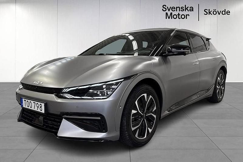 Grå Begagnad 2022 Kia EV6 GT-Line SUV | 359 200 kr (Lite dyr) - Bild 1/4