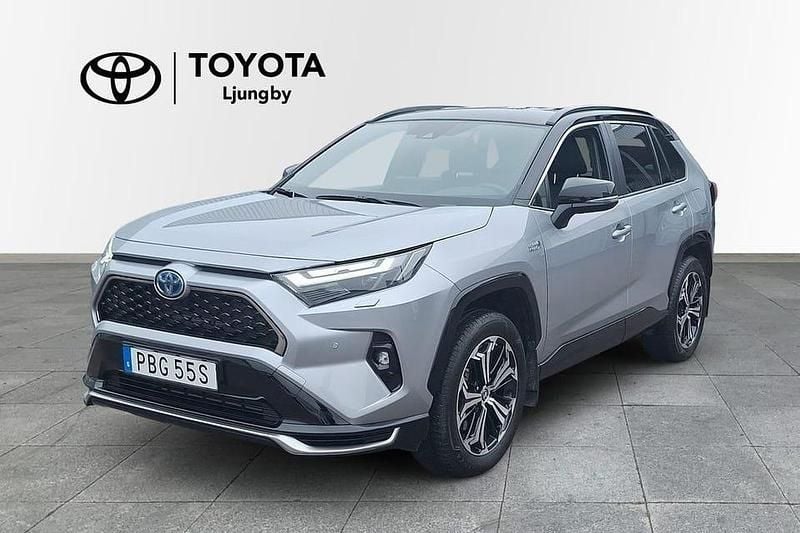Begagnad Toyota RAV4 Style 310 HK (228 kW) 2024 Grå SUV