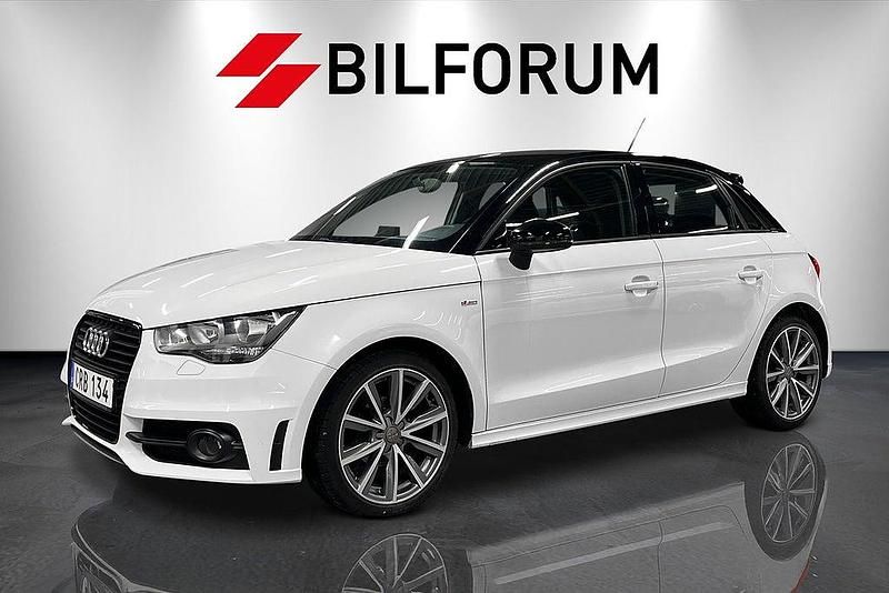 Vit Begagnad 2014 Audi A1 Sportback S-Line Halvkombi | 107 900 kr (Marknadspris) - Bild 1/4