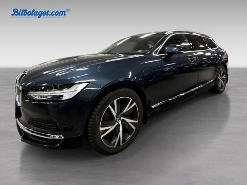 Blå Begagnad 2023 Volvo V90 Core Kombi | 459 000 kr (Lite dyr) - Bild 1/4