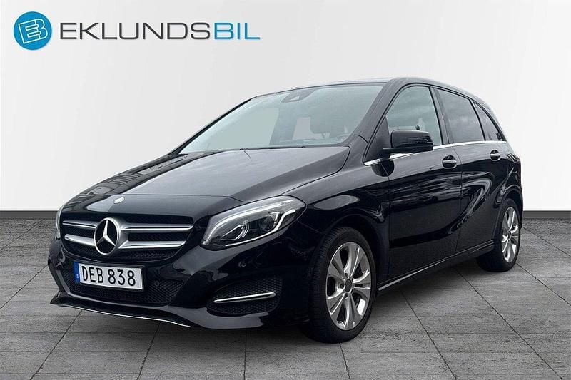 Svart Begagnad 2016 Mercedes B180 Urban Minibuss | 139 900 kr (Bra pris) - Bild 1/4