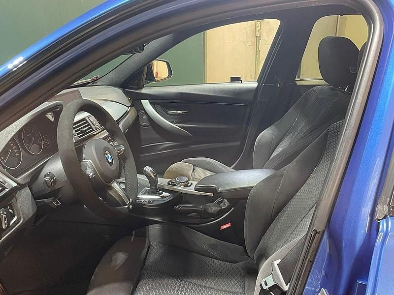 Begagnad BMW 335 M Sport 313 HK (230 kW) 2015 Blå Kombi