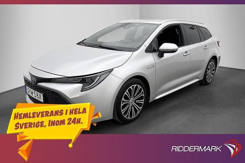 Begagnad Toyota Corolla Style 98 HK (72 kW) 2020 Silver Kombi