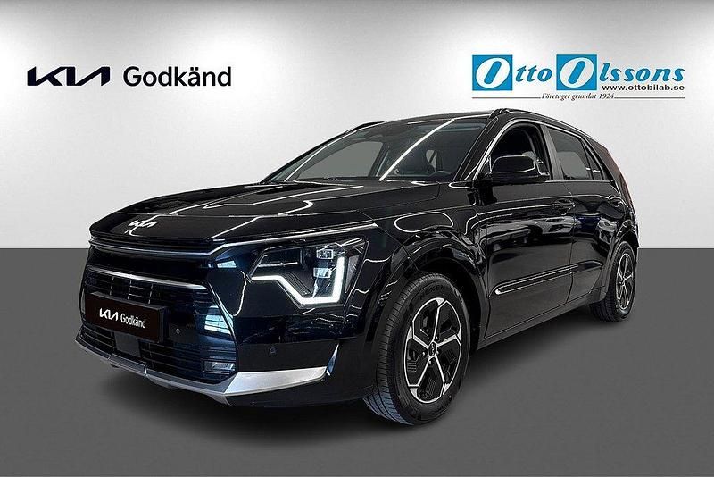Svart Begagnad 2022 Kia Niro SUV | 269 000 kr (Superpris) - Bild 1/4