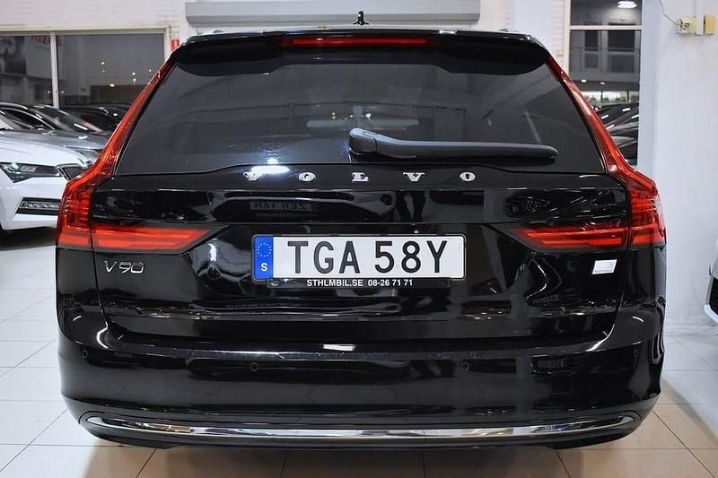 Begagnad Volvo V90 Inscription 340 HK (250 kW) 2021 Svart Kombi
