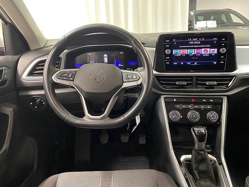 Begagnad VW T-Roc 110 HK (80 kW) 2022 Pure white SUV