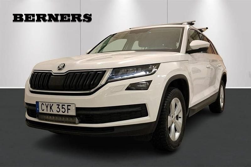 Vit Begagnad 2019 Skoda Kodiaq Adventure SUV | 249 900 kr (Bra pris) - Bild 1/4