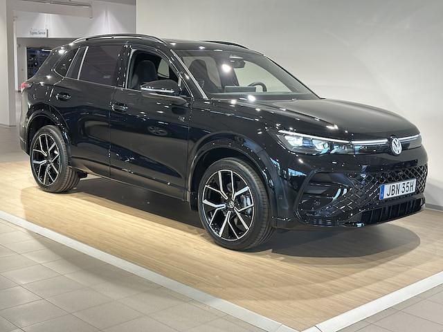 Ny 2026 VW Tiguan R-line SUV | 662 400 kr (Lite dyr) - Bild 1/4