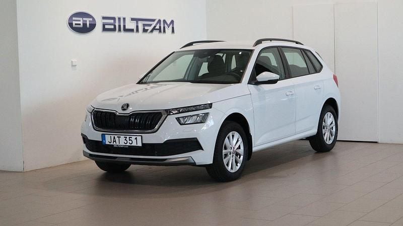 Vit Begagnad 2023 Skoda Kamiq Ambition SUV | 259 900 kr (Marknadspris) - Bild 1/4