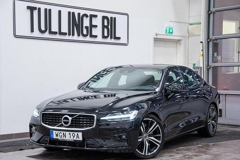 Svart Begagnad 2019 Volvo S60 R-Design Sedan | 274 900 kr (Marknadspris) - Bild 1/4
