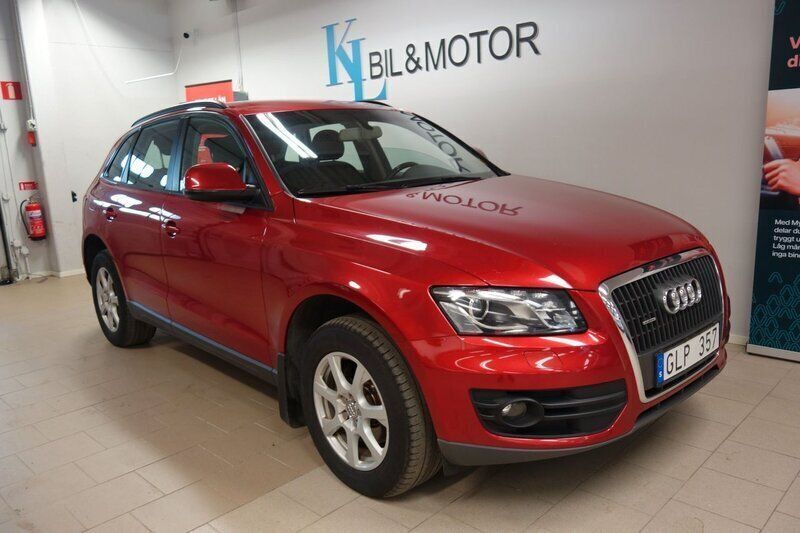 Röd (granat röd metallic) Begagnad 2012 Audi Q5 Design SUV | 89 900 kr (Superpris) - Bild 1/4
