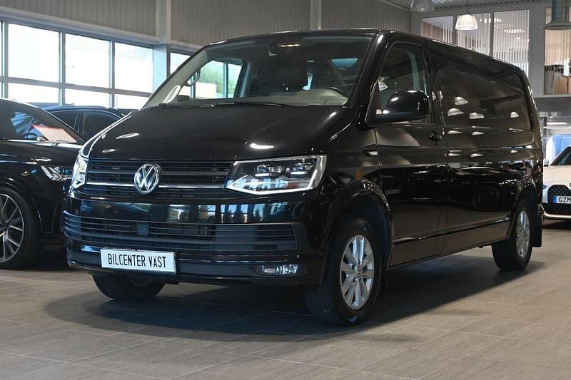 Svart Begagnad 2018 VW T6 Van | 219 000 kr (Dyr) - Bild 1/4