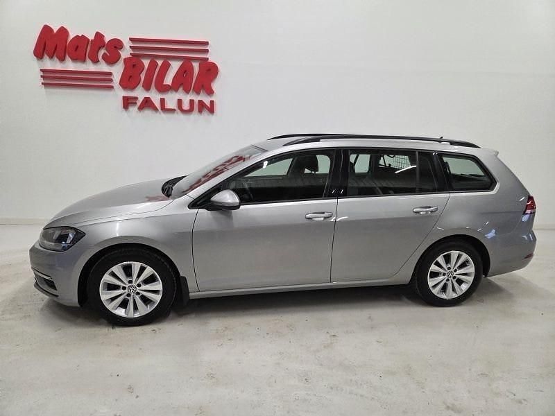 Begagnad VW Golf VII 116 HK (85 kW) 2018 Silver Kombi