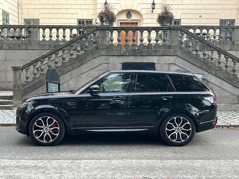 Svart Begagnad 2019 Land Rover Range Rover Sport HSE SUV | 619 000 kr (Marknadspris) - Bild 1/4