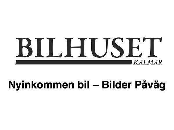 Mörkgrå Begagnad 2018 Volvo V90 Momentum Kombi | 259 900 kr (Marknadspris) - Bild 1/1