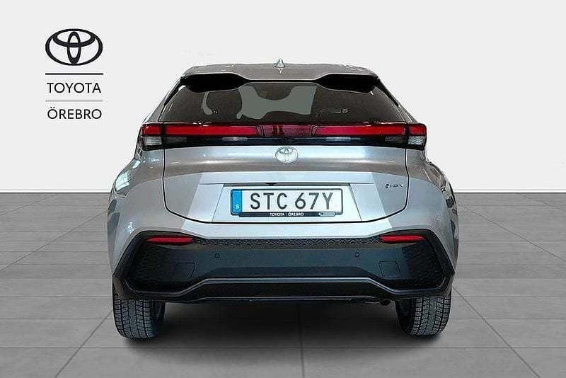 Begagnad Toyota C-HR Style 141 HK (103 kW) 2025 Silver SUV