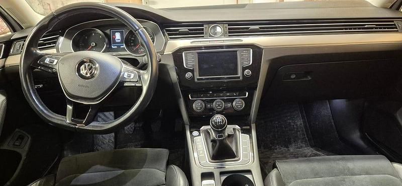 Begagnad VW Passat 190 HK (139 kW) 2017 Vit