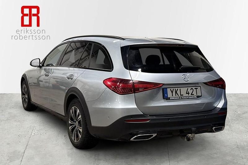 Begagnad Mercedes C220 200 HK (147 kW) 2024 Silver