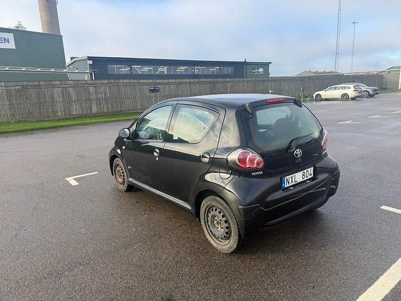 Begagnad Toyota Aygo 68 HK (50 kW) 2013 Halvkombi