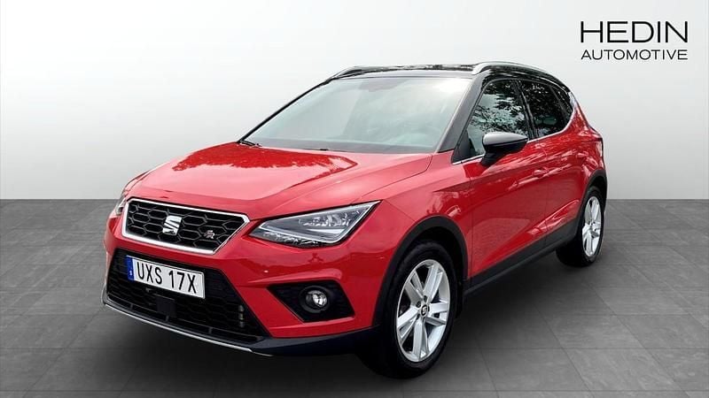 Röd (red) Begagnad 2020 Seat Arona SUV | 180 000 kr (Marknadspris) - Bild 1/4