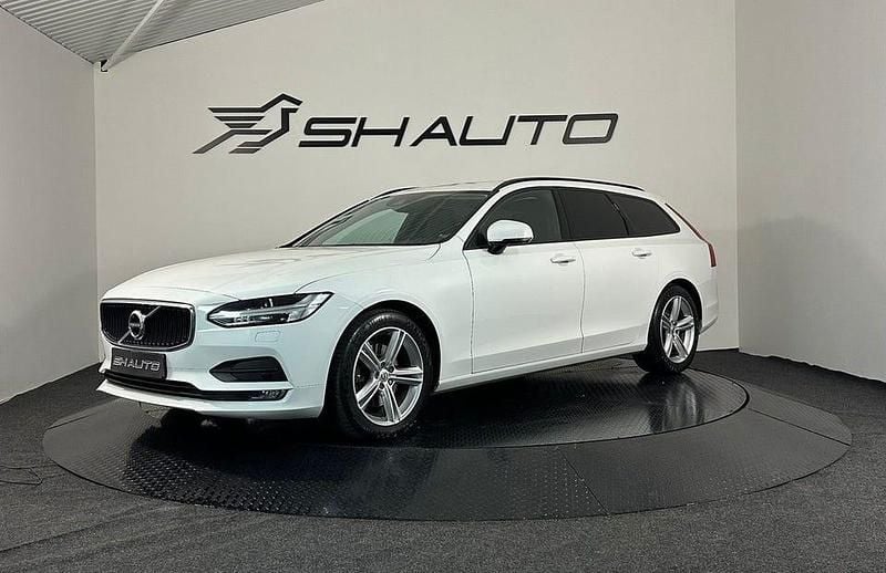 Vit Begagnad 2017 Volvo V90 Business Edition Kombi | 209 900 kr (Marknadspris) - Bild 1/4