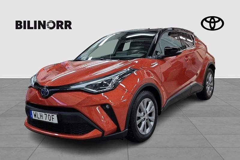 Begagnad Toyota C-HR Edition 184 HK (135 kW) 2019 Orange SUV