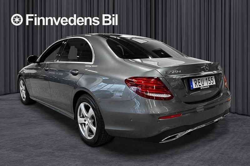 Begagnad Mercedes E220 194 HK (142 kW) 2017 Grå Sedan