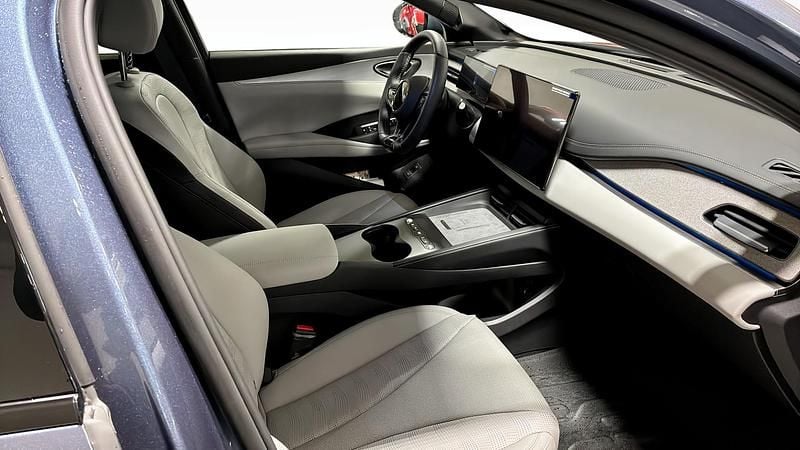 Begagnad BYD Seal Comfort 98 HK (72 kW) 2025 Grå Halvkombi