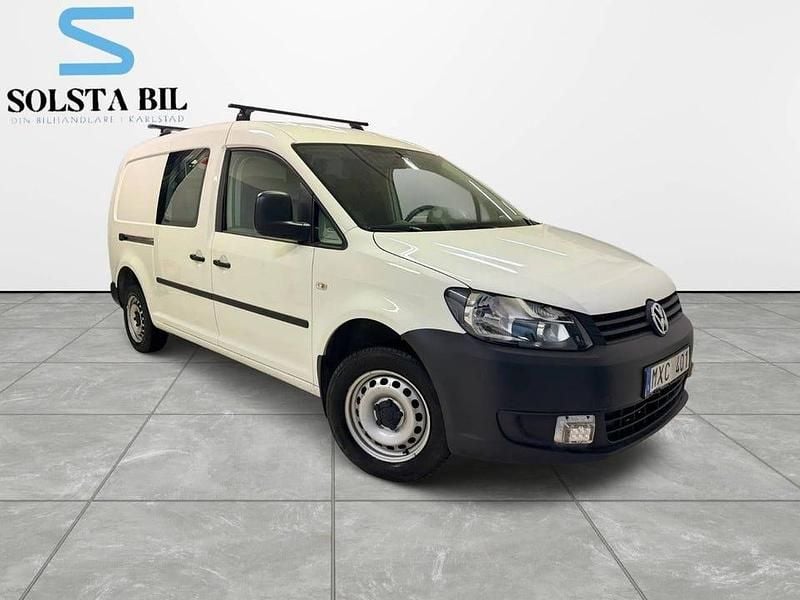 Vit Begagnad 2013 VW Caddy Maxi Minibuss | 129 000 kr (Marknadspris) - Bild 1/4