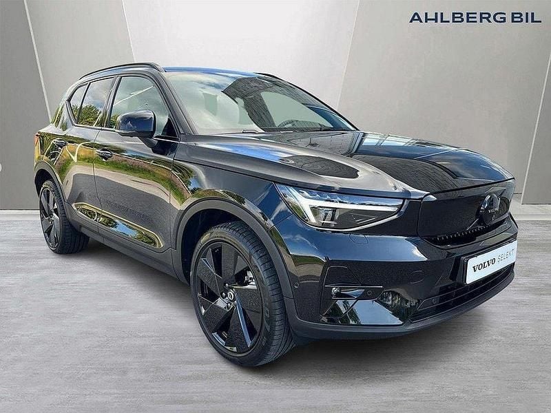Svart Begagnad 2024 Volvo EX40 Performance SUV | 529 500 kr (Marknadspris) - Bild 1/3